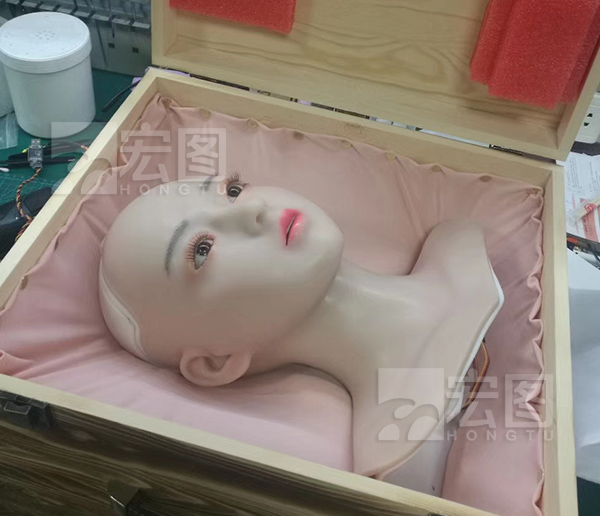 人頭套硅膠應用于機器